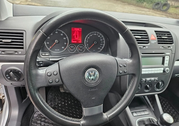 Volkswagen Golf cena 19000 przebieg: 200877, rok produkcji 2007 z Świebodzin małe 172